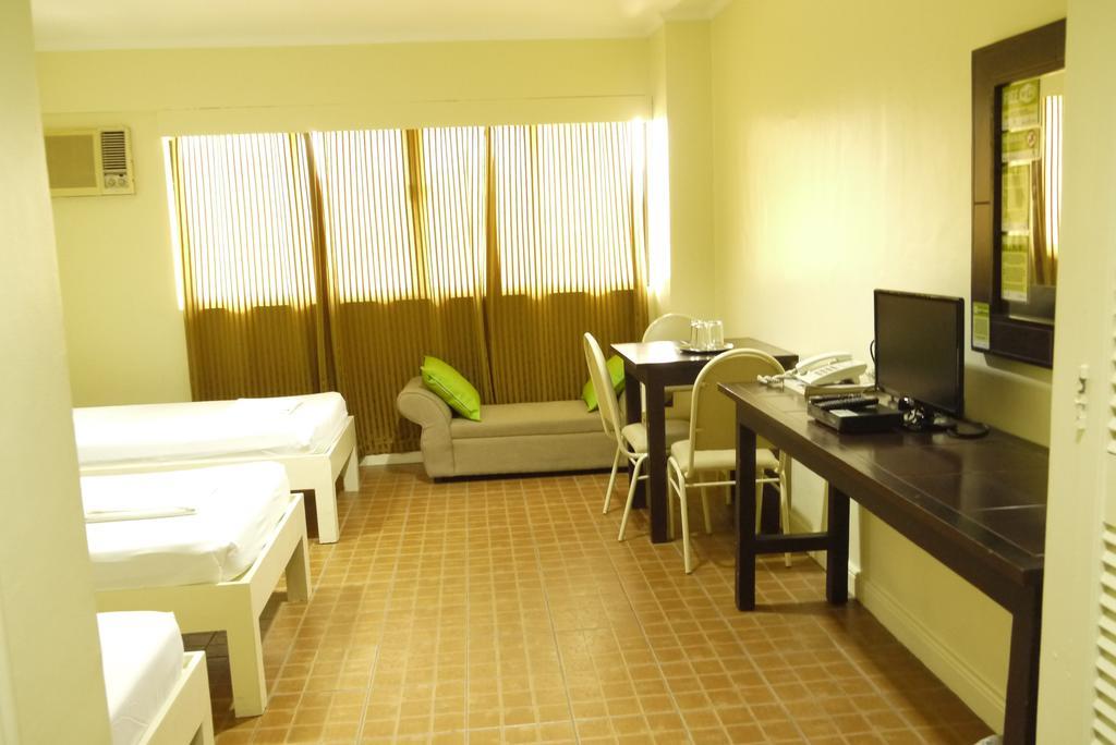 West Gorordo Hotel 宿务 外观 照片